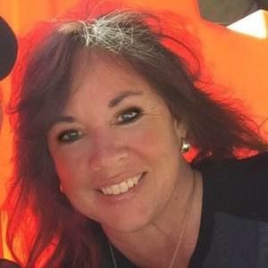 Meet your Posher, Lola